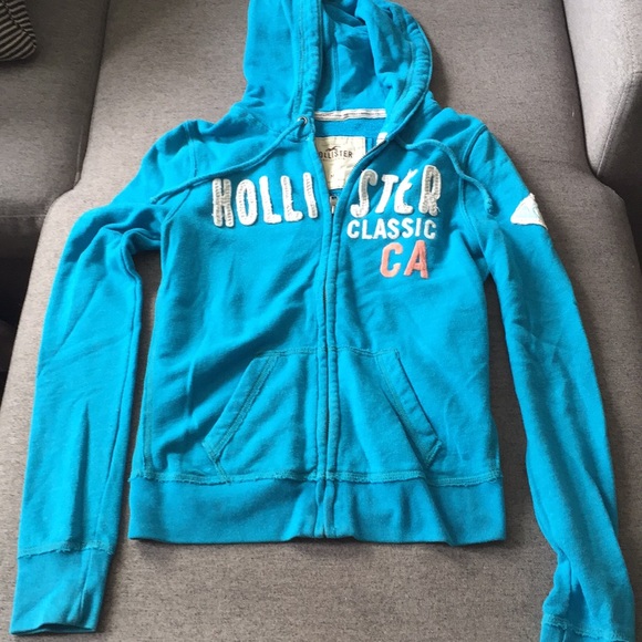 Hollister sweater ladies medium